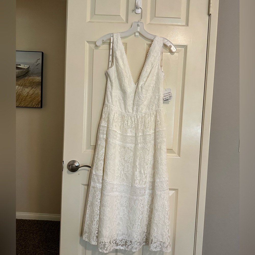 **NEW** David's Bridal Ivory Lace Midi Dress - Never Worn - Protected. 💍